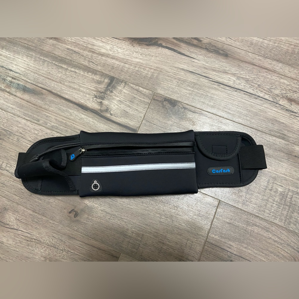 CosFash black small multi compartment belt bag